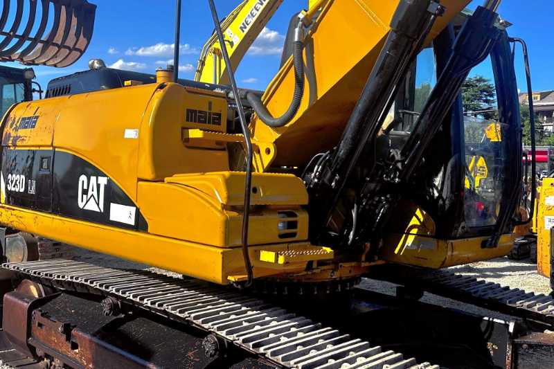 OmecoHub - Immagine CATERPILLAR 323DLN